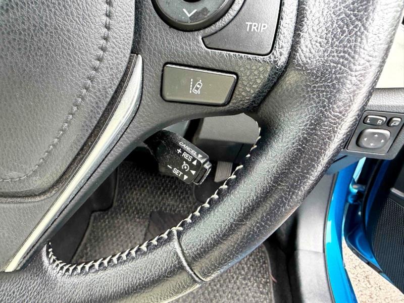 2016 Toyota Auris Hybrid / Corolla