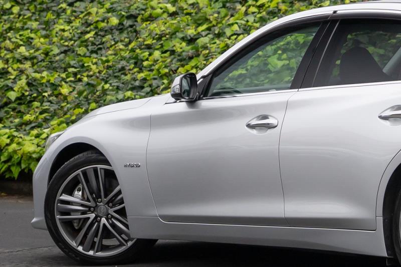 2014 Nissan Skyline 350GT Hybrid