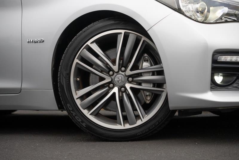 2014 Nissan Skyline 350GT Hybrid