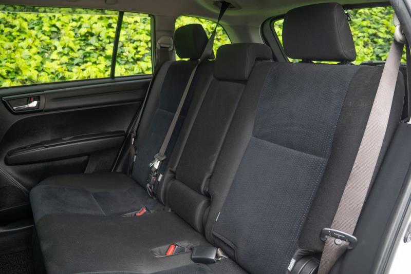 2015 Toyota Corolla Fielder G Hybrid