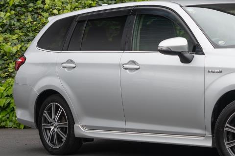 2015 Toyota Corolla Fielder G Hybrid - Thumbnail