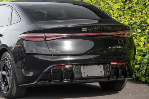 2024 BYD Seal Premium 82kWh - Thumbnail