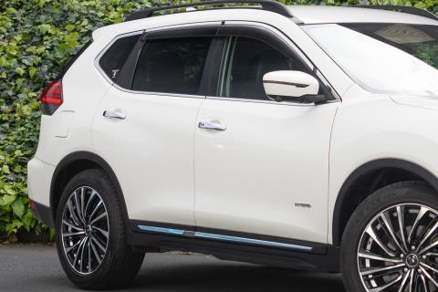 2019 Nissan X-Trail Hybrid - Thumbnail