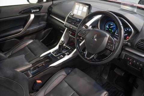 2022 Mitsubishi Eclipse Cross VRX PHEV - Thumbnail