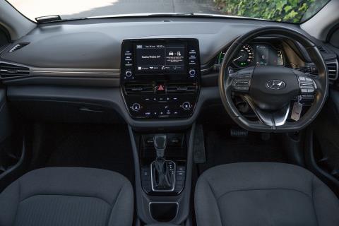 2022 Hyundai IONIQ Hybrid - Thumbnail