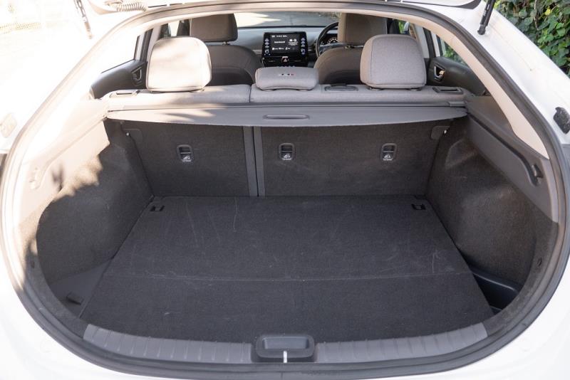 2022 Hyundai IONIQ Hybrid