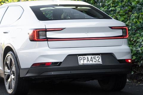 2022 Polestar 2 SRSM 69kWh - Thumbnail