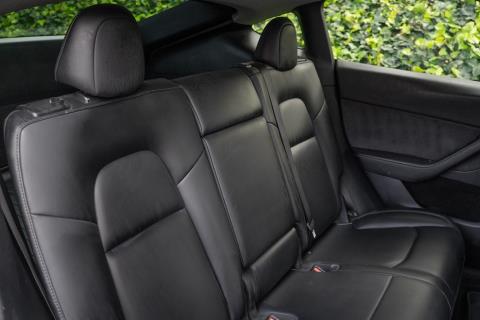 2022 Tesla Model Y 60kWh - Thumbnail