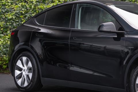 2022 Tesla Model Y 60kWh - Thumbnail