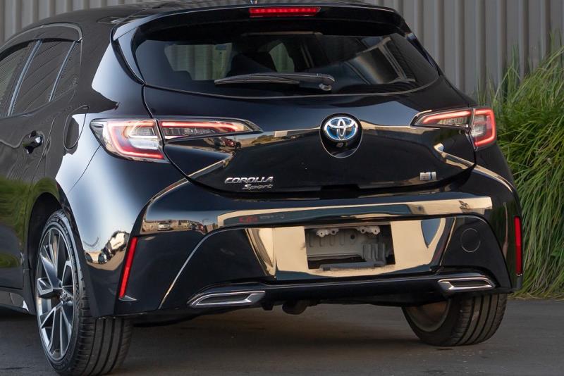 2018 Toyota Corolla Sport Hybrid G Z