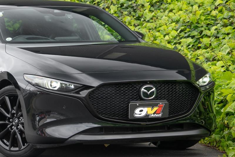 2019 Mazda 3 20S / Axela L Package