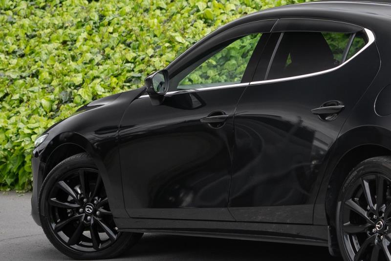 2019 Mazda 3 20S / Axela L Package
