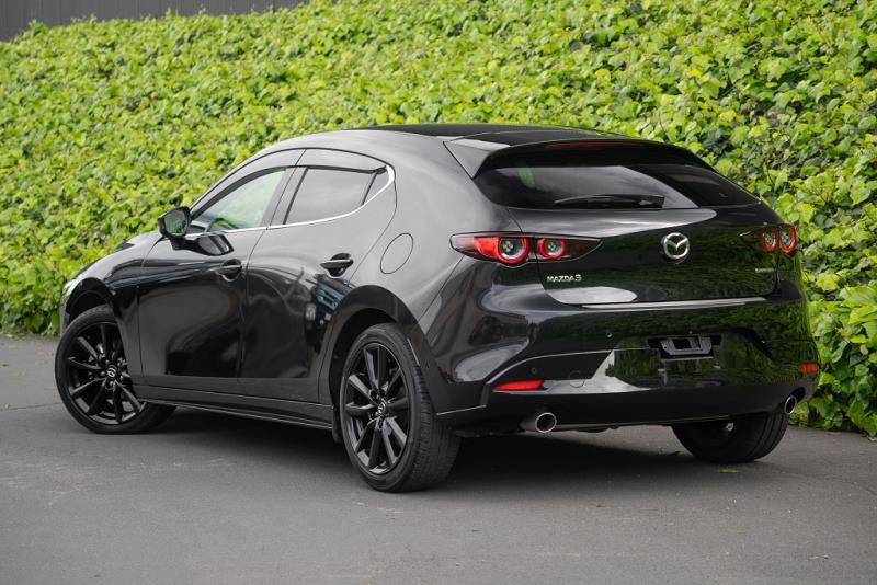 2019 Mazda 3 20S / Axela L Package