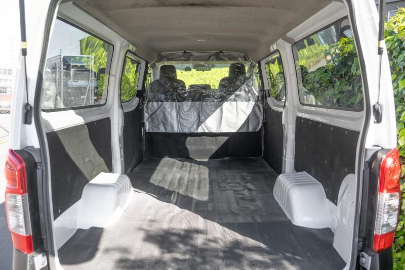 2022 Nissan NV350 / Caravan 5 Door