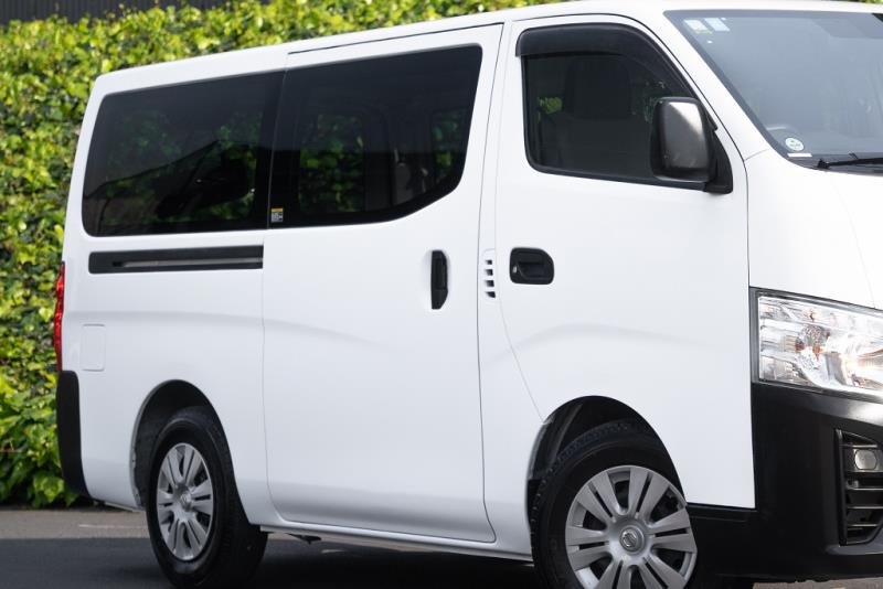 2022 Nissan NV350 / Caravan 5 Door