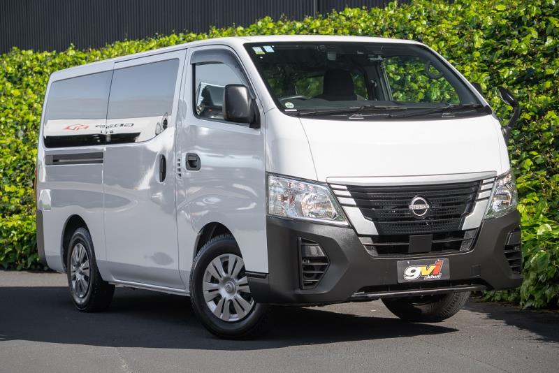 2022 Nissan NV350 / Caravan 5 Door