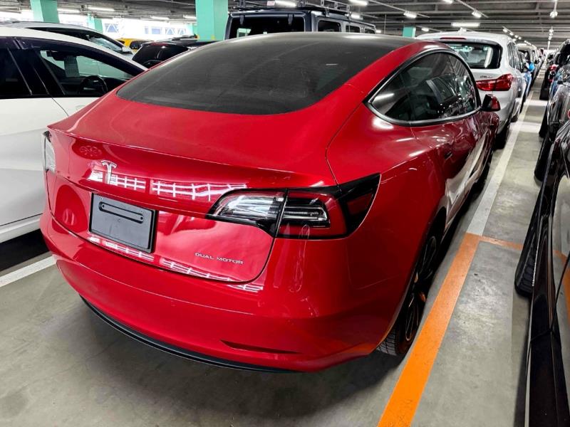 2021 Tesla Model 3 Long Range