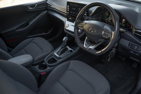 2022 Hyundai Ioniq II Hybrid - Thumbnail