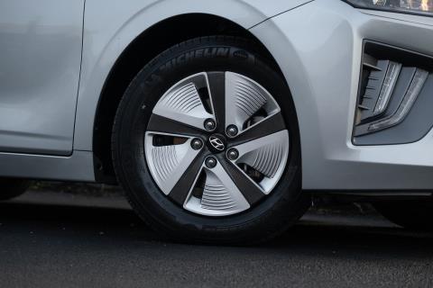 2022 Hyundai Ioniq II Hybrid - Thumbnail