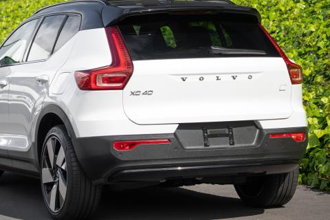 2023 Volvo XC40 Recharge Twin Motor - Thumbnail