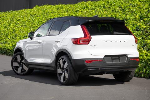 2023 Volvo XC40 Recharge Twin Motor - Thumbnail