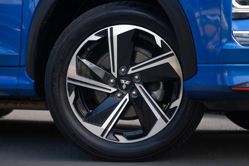 2021 Mitsubishi Eclipse Cross PHEV AWD