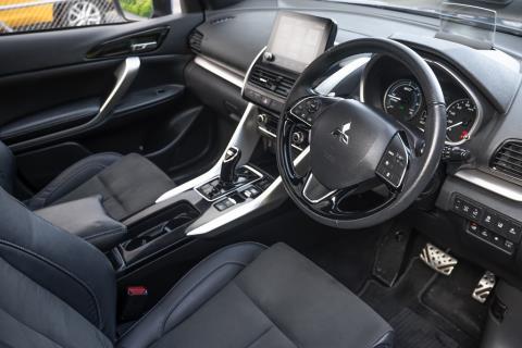 2021 Mitsubishi Eclipse Cross PHEV AWD - Thumbnail