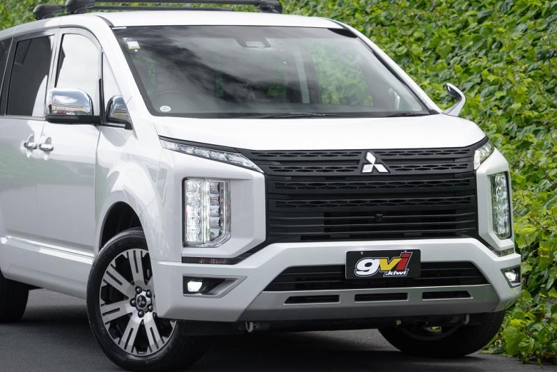 2019 Mitsubishi Delica D:5 G 4WD