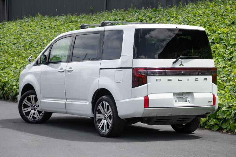 2019 Mitsubishi Delica D:5 G 4WD