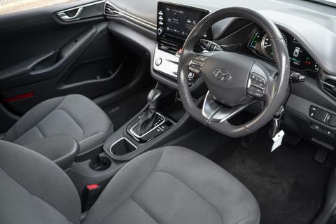 2022 Hyundai Ioniq II Hybrid - Thumbnail