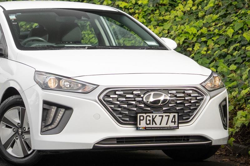 2022 Hyundai Ioniq II Hybrid