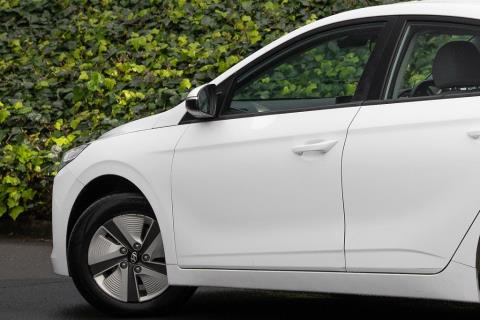 2022 Hyundai Ioniq II Hybrid - Thumbnail