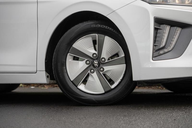 2022 Hyundai Ioniq II Hybrid