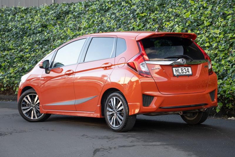 2014 Honda Jazz RS /  Fit RS
