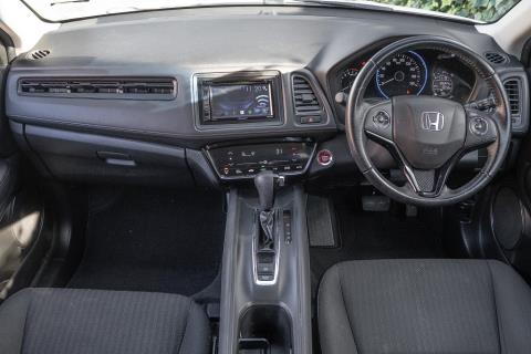 2017 Honda HR-V Sport / Vezel Petrol - Thumbnail