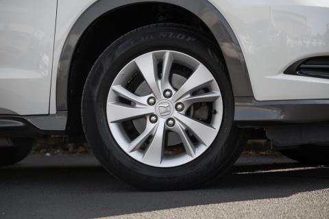 2017 Honda HR-V Sport / Vezel Petrol - Thumbnail