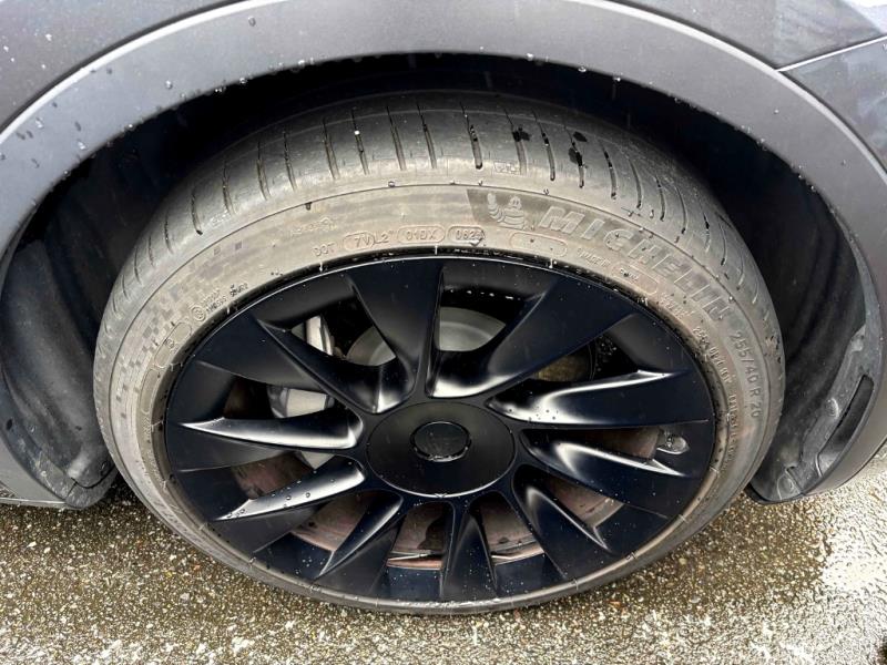 2023 Tesla Model Y 60kWh