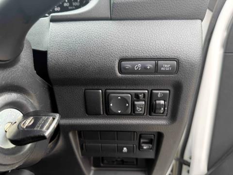 2022 Nissan NV350 Freezer Van - Thumbnail