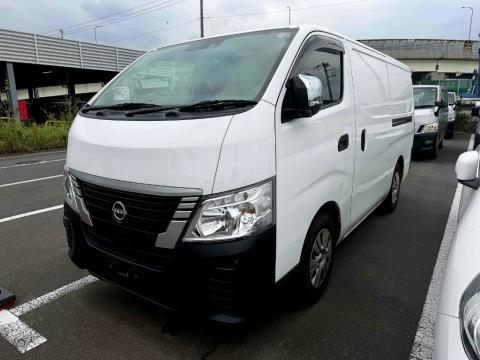 2022 Nissan NV350 Freezer Van - Thumbnail