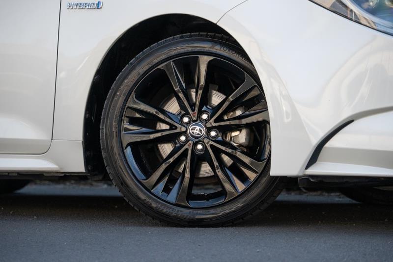 2019 Toyota Corolla Touring WxB