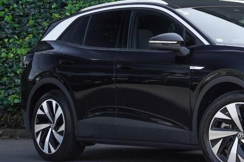 2024 Volkswagen ID.4 Pro 82kWh - Thumbnail