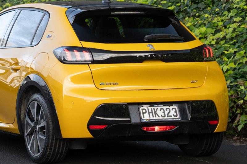 2022 Peugeot e-208 GT Electric