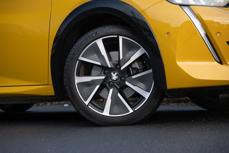 2022 Peugeot e-208 GT Electric