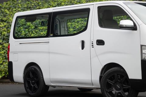 2018 Nissan NV350 / Caravan - Thumbnail