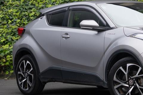 2022 Toyota C-HR 1.2PT - Thumbnail