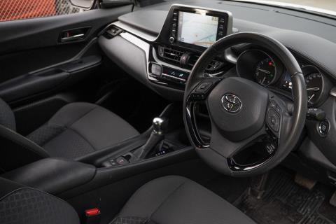 2022 Toyota C-HR 1.2PT - Thumbnail