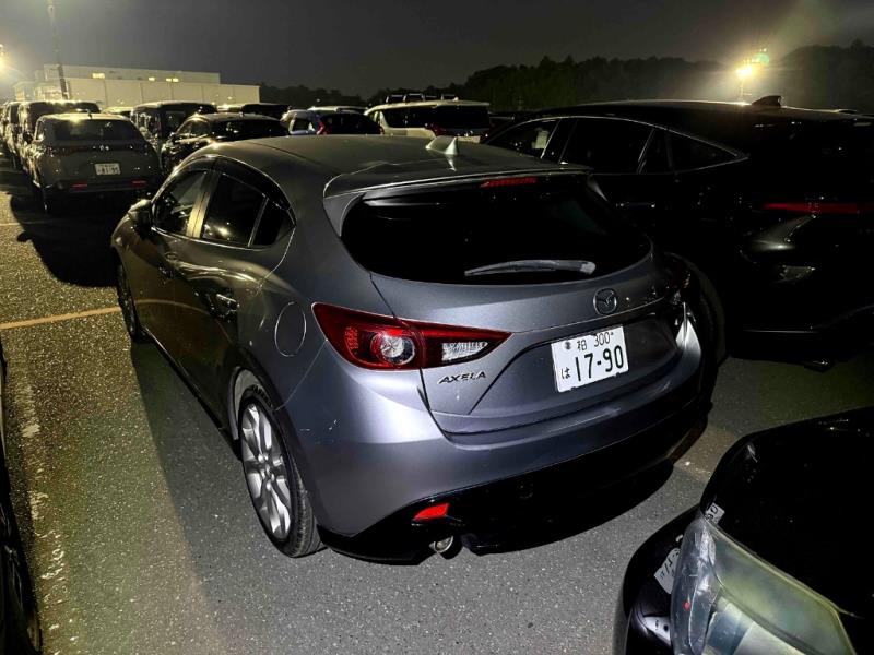 2014 Mazda Axela Sport 20S
