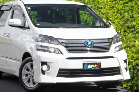 2014 Toyota Vellfire / Alphard ZR - Thumbnail