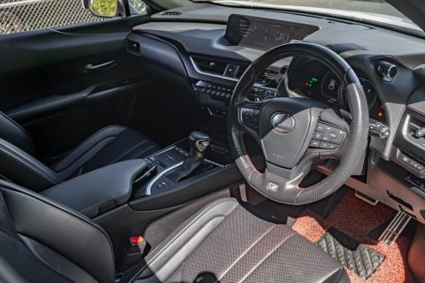 2019 Lexus UX 250h F Sport - Thumbnail