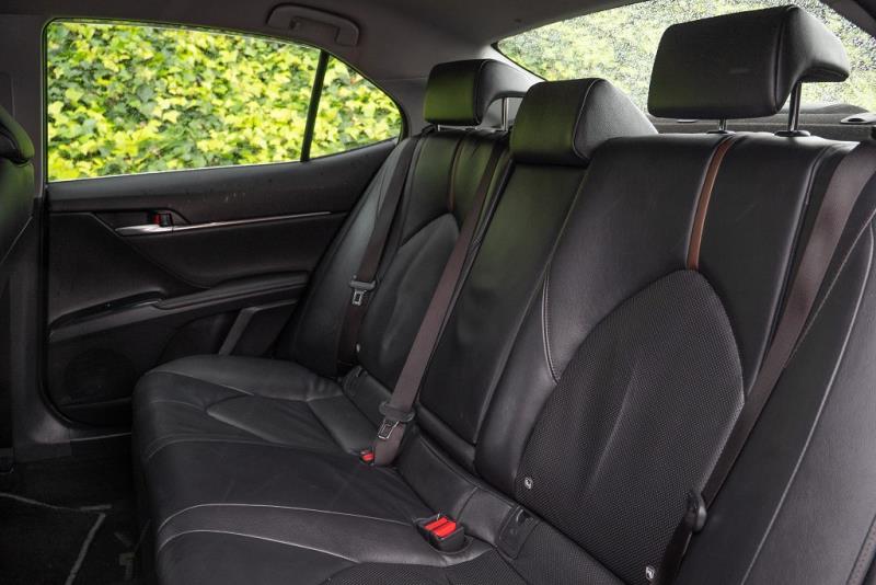 2019 Toyota Camry G Hybrid